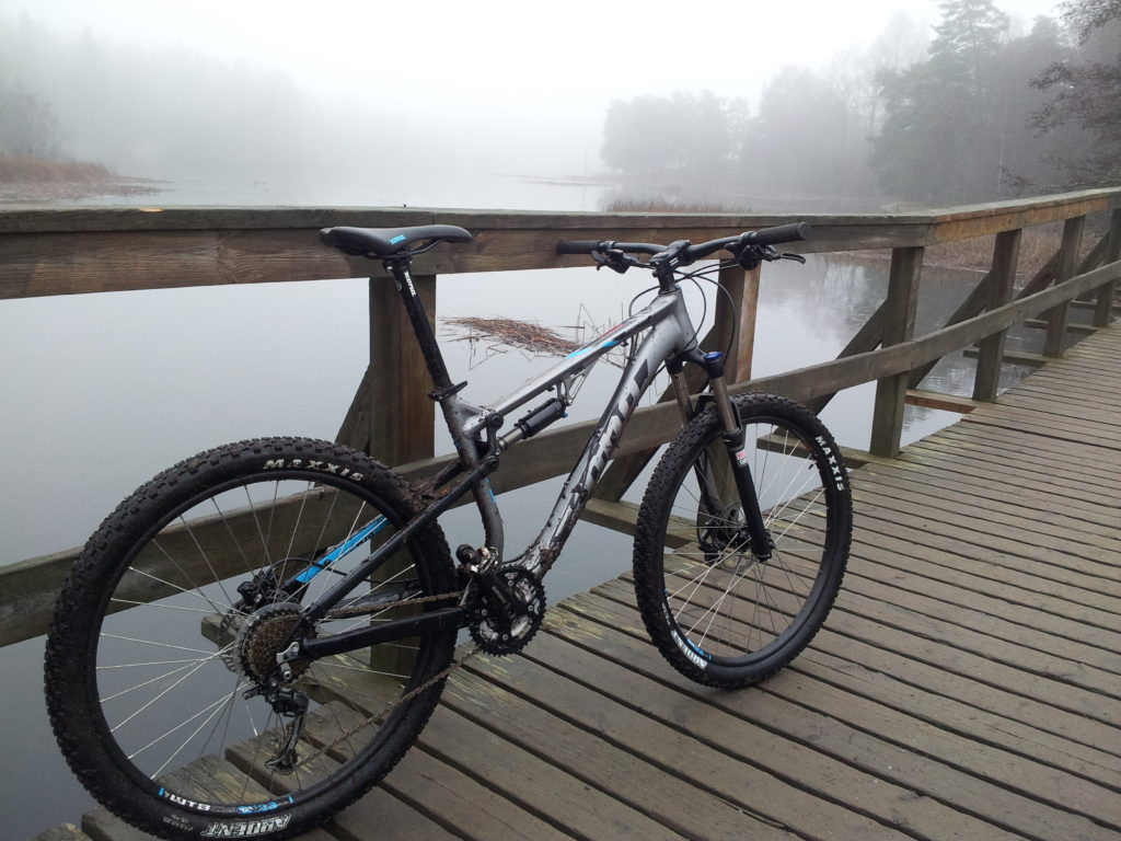Vélo sur un pont
