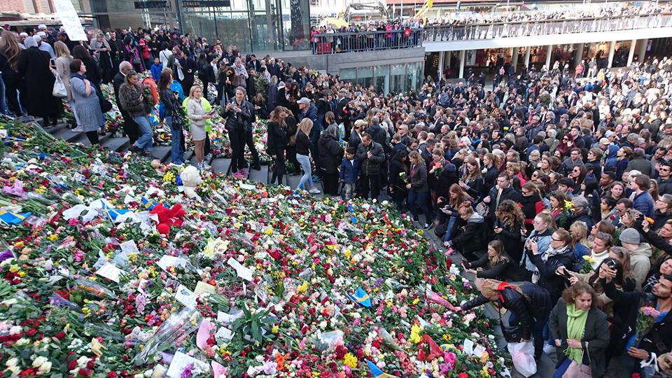 Manifestation à Sergels torg le dimanche 9 avril