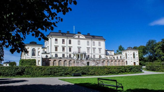 Slottet-fr-sidan-1024x576